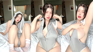 CocoPie teases you in her bedroom