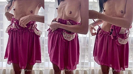 Asian Canadian chick gets naked Yoshiohka nude leak