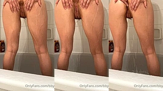 Bbyanni teasing her wet asshole in the bathtub