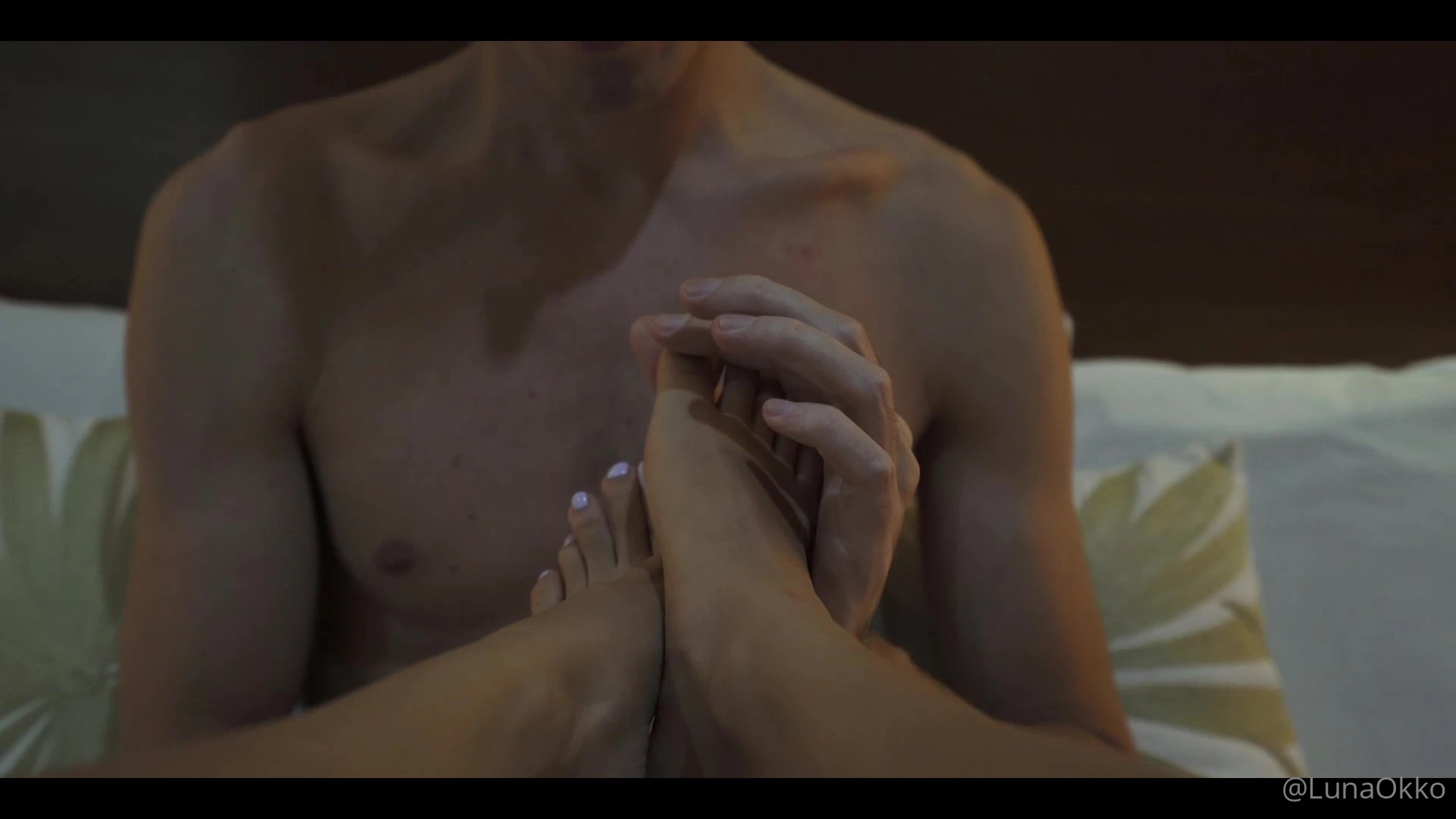 Hot vietnamese babe Luna Okko massaging her lovers cock with her feet